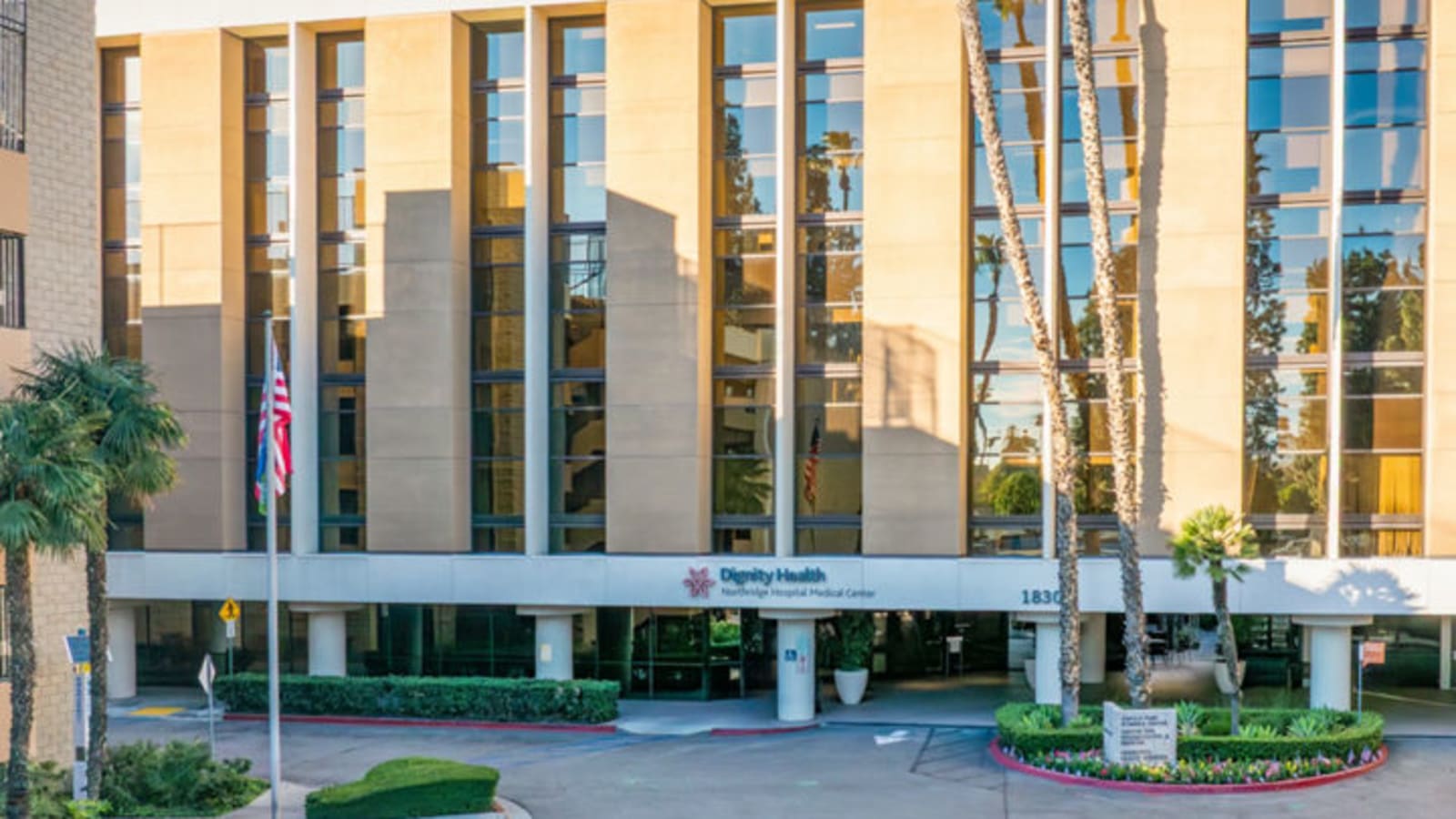 Northridge Hospital Medical Center photo