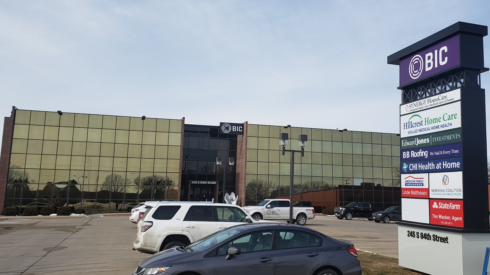 Hillcrest Health & Living workplace