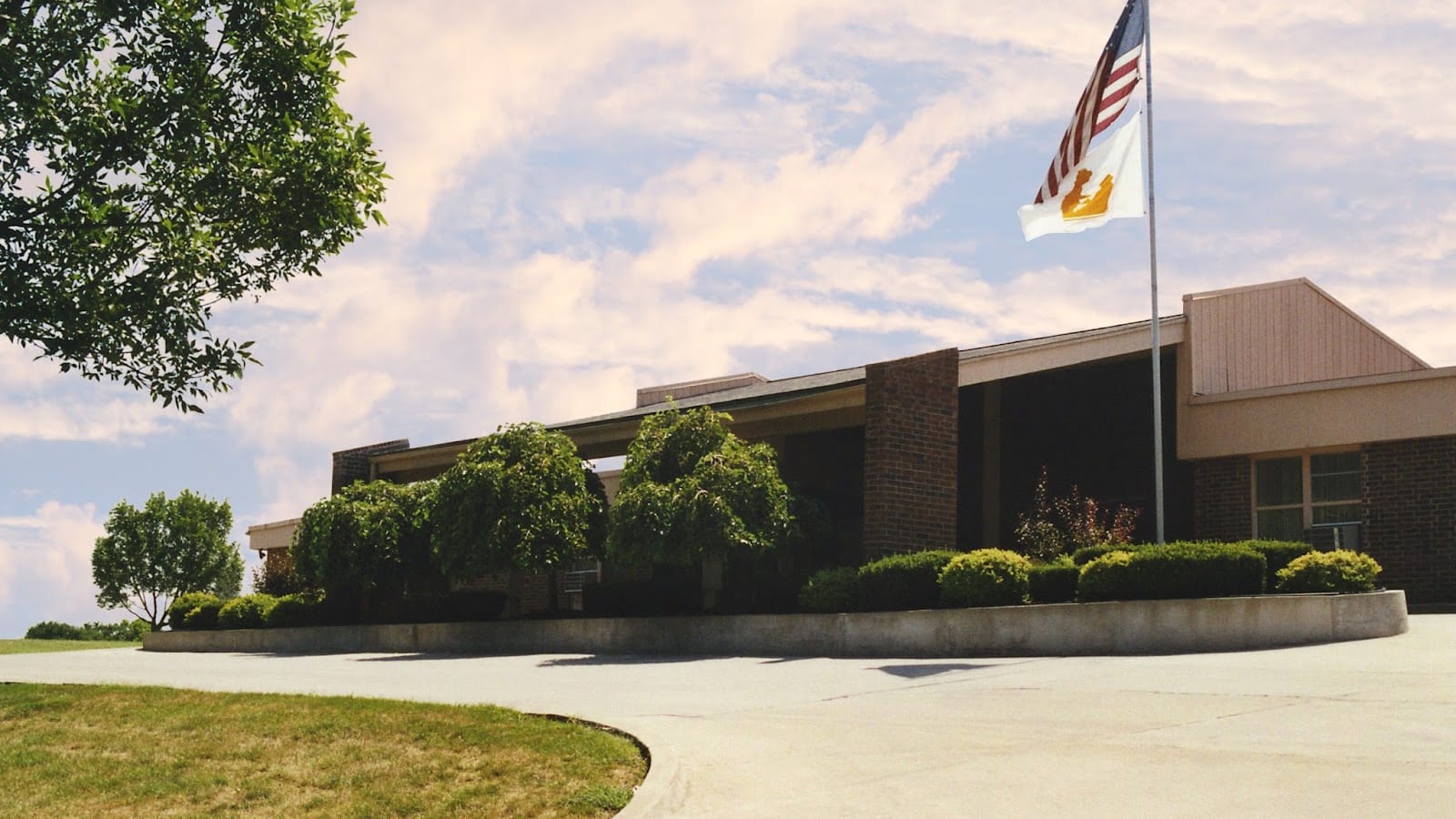 Life Care Center of Grandview workplace