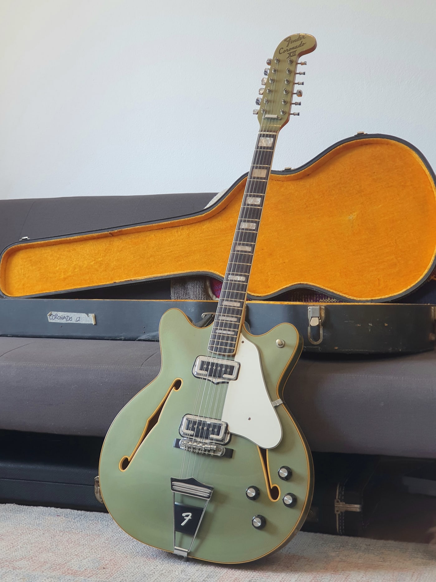 fender coronado 12