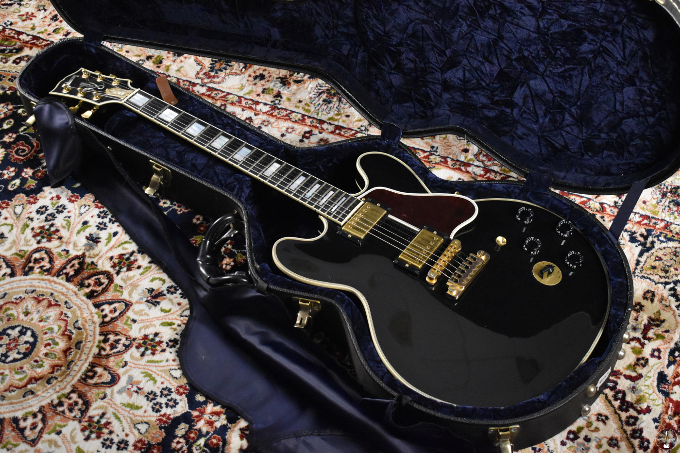 Joel's Vintage Guitars | Gibson B.B King Lucille 2005