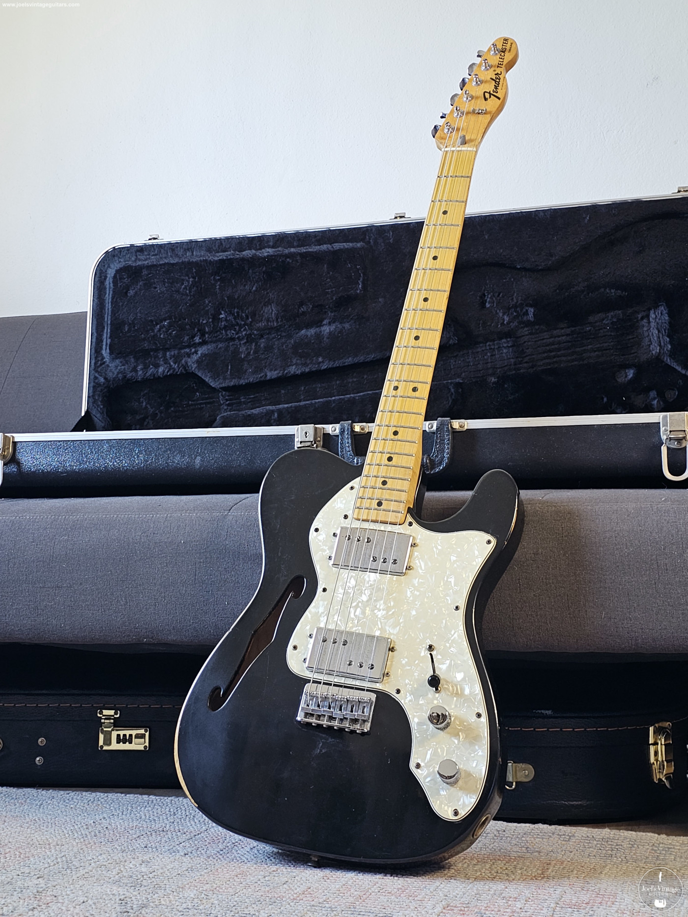 Joel's Vintage Guitars | Fender Telecaster Thinline 1972 Factory Black