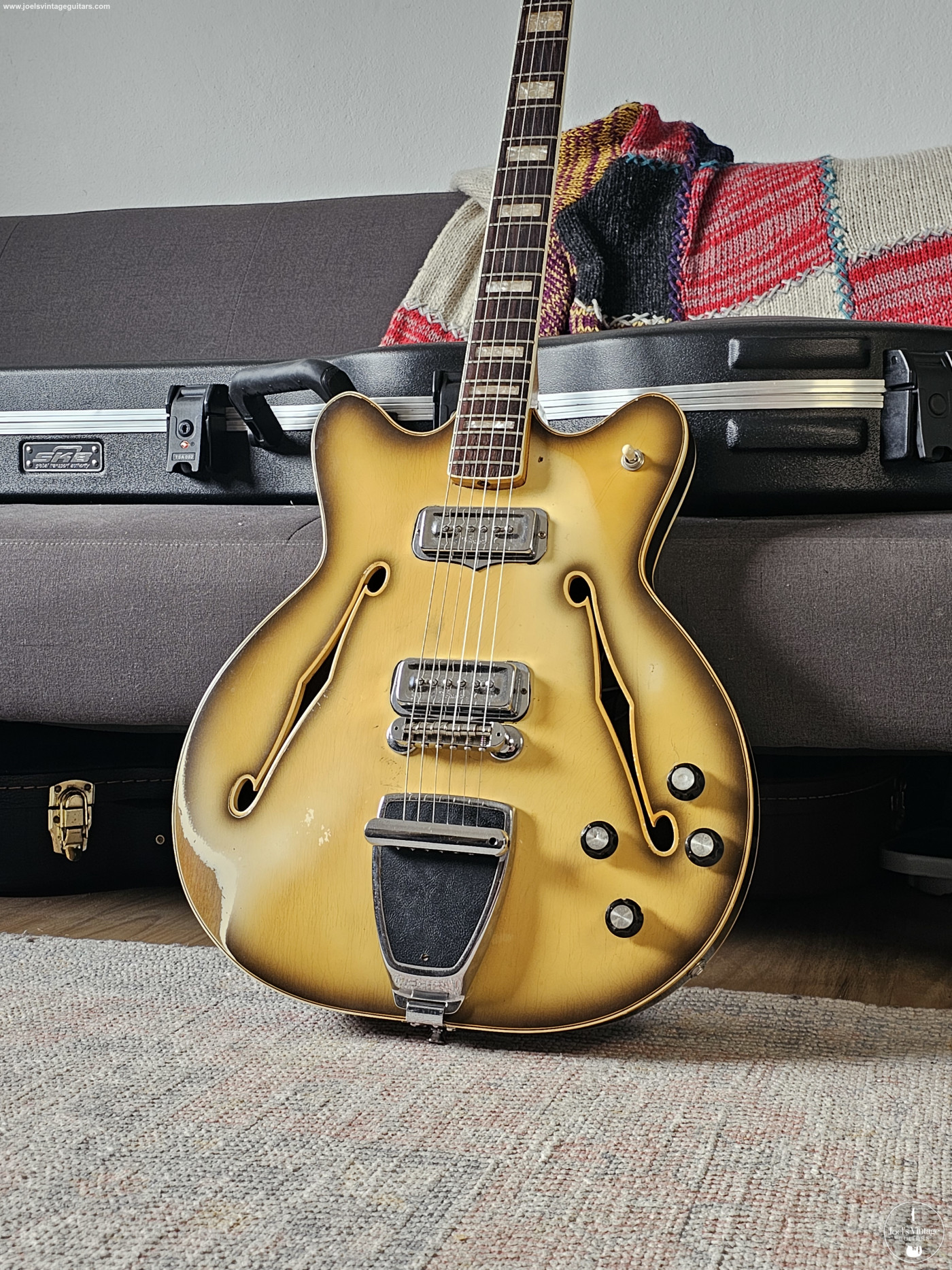 Joel's Vintage Guitars | Fender Coronado II 1968 Antigua Finish