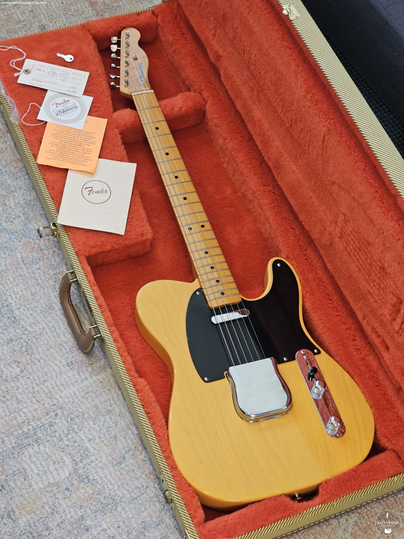 ギター Fender Telecaster American vintage 52 Fender American Vintage '52 Telecaster Butterscotch Blonde