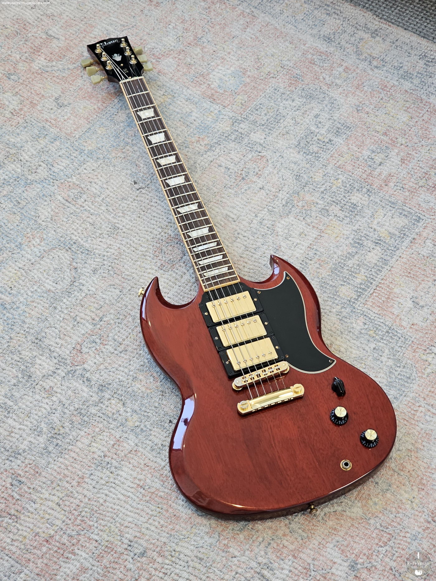 Joel's Vintage Guitars | Gibson SG-3 2007 Heritage Cherry