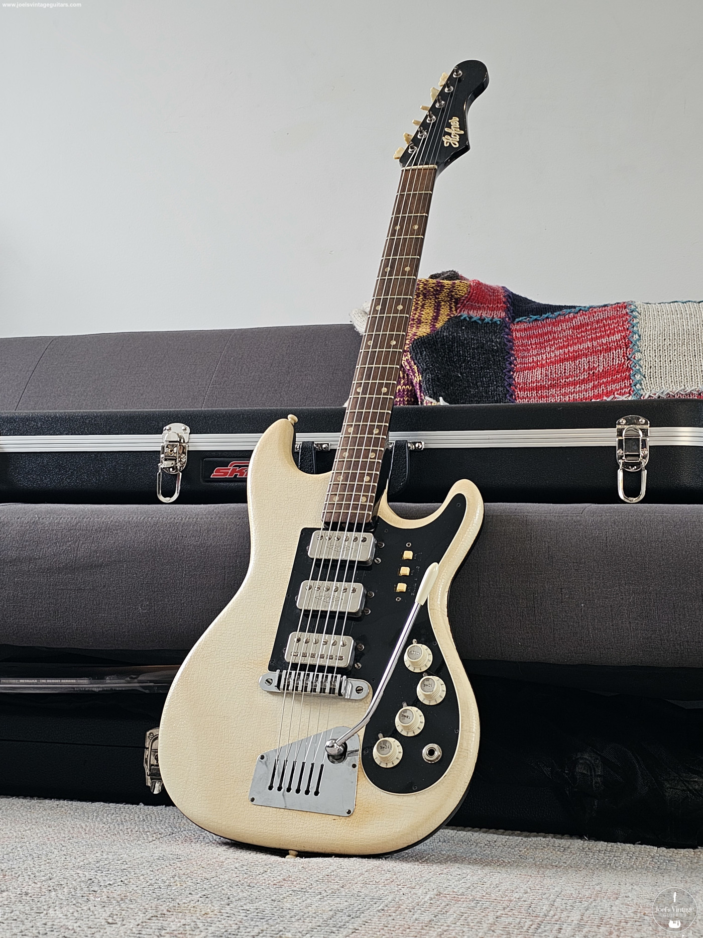 Joel's Vintage Guitars | Hofner Galaxie 173 c. 1964 White Vinyl