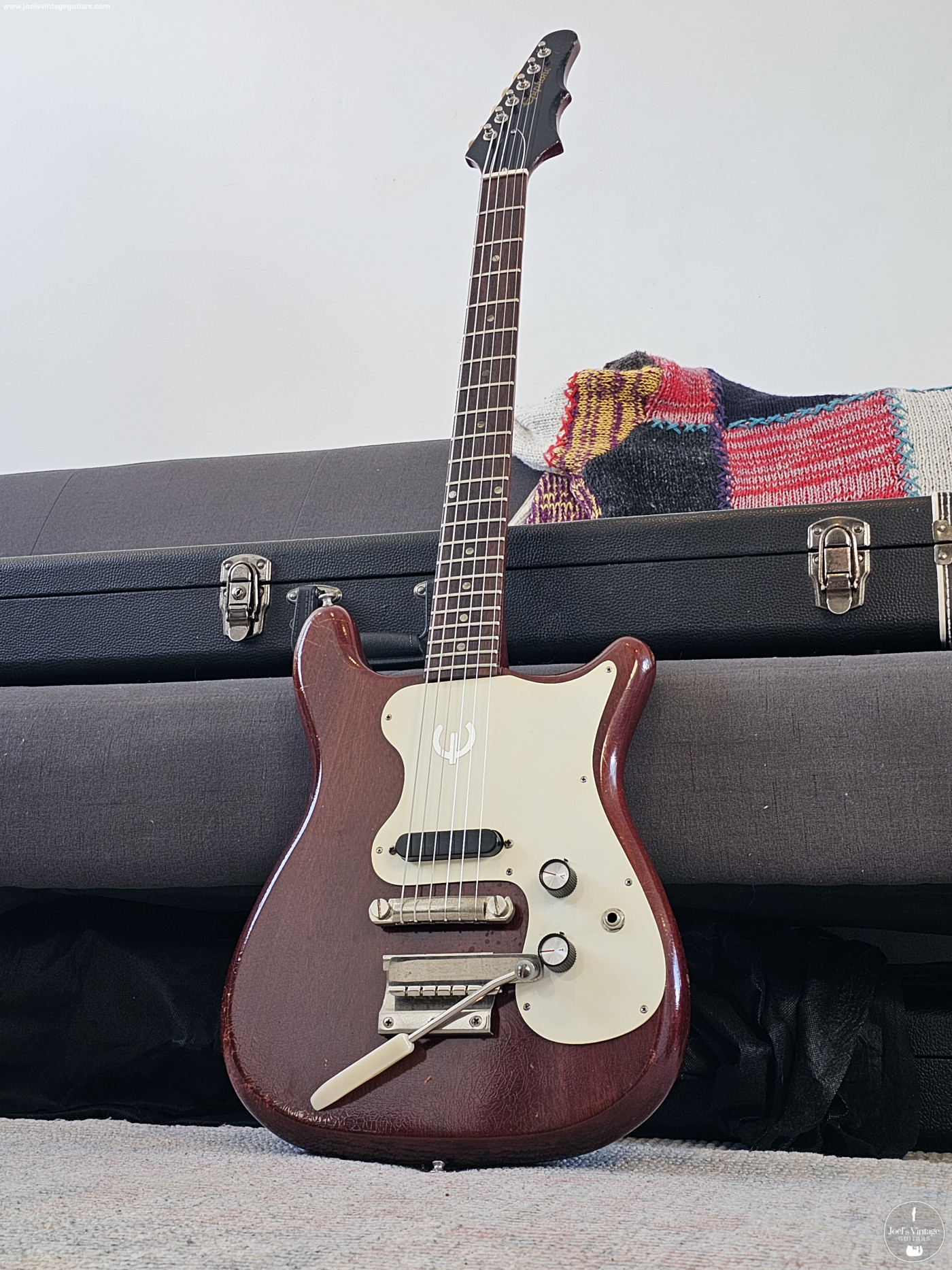 ギター Epiphone Japan Olympic Vintage 1965 Epiphone Olympic Special Solid Body Electric Guitar