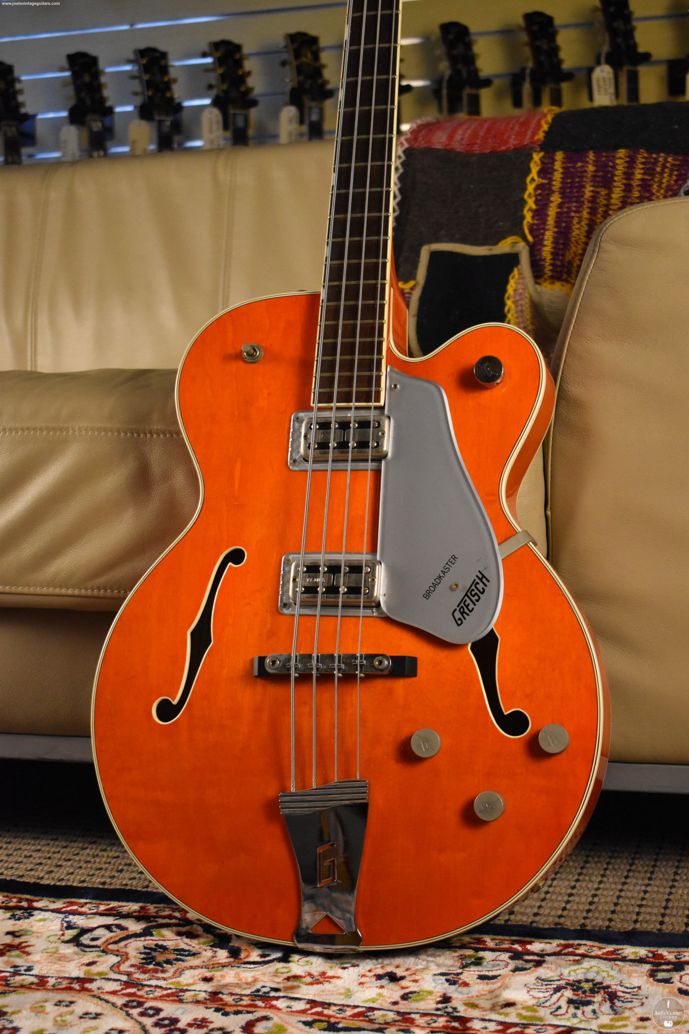 Joel's Vintage Guitars | Gretsch G6119 Broadkaster Bass 2009