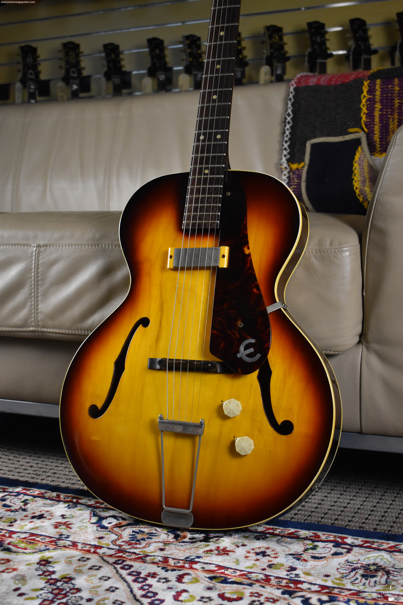 Joel's Vintage Guitars | Epiphone Century E422T 1959 Sunburst