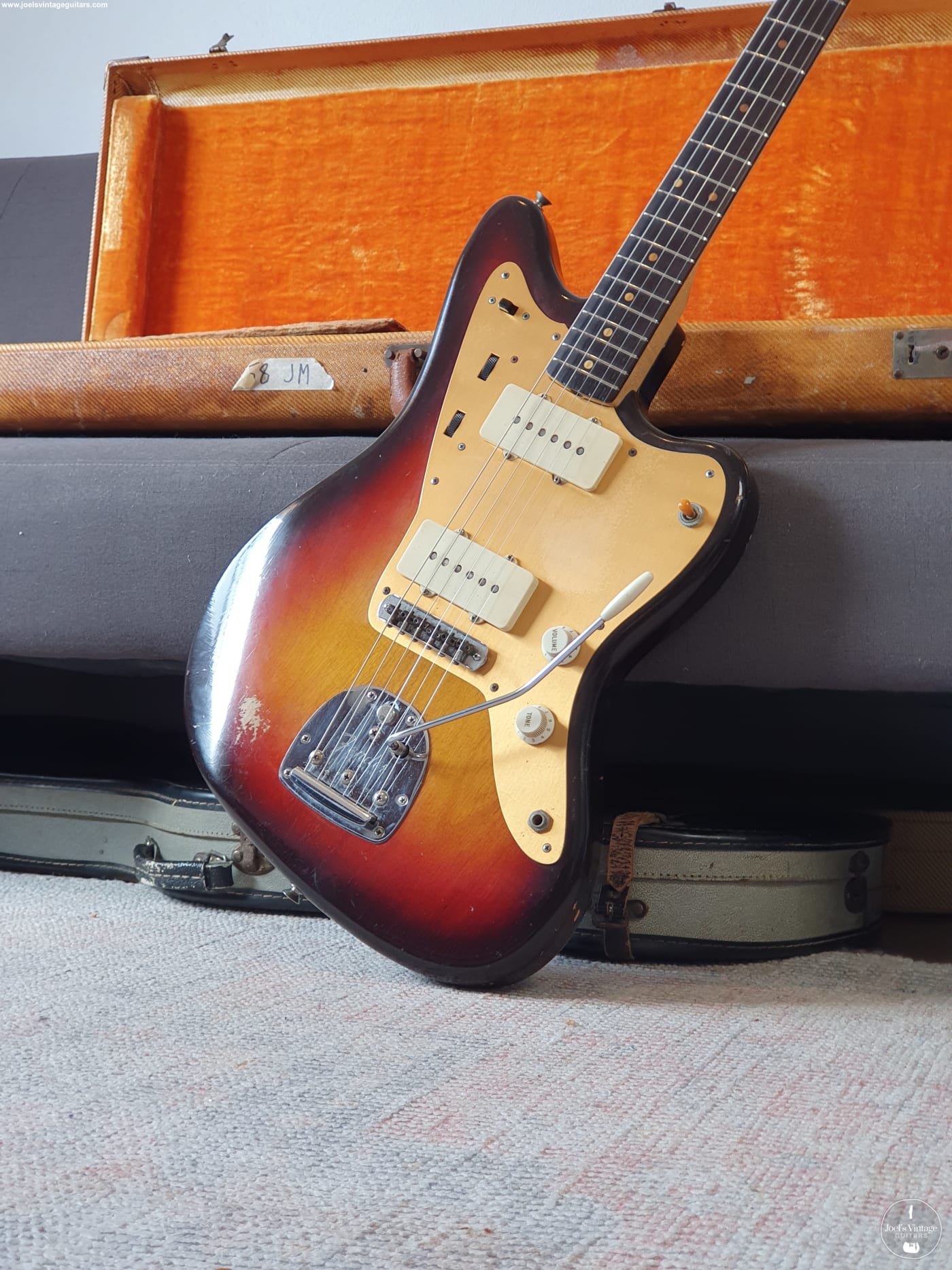 Joel s Vintage Guitars Fender Jazzmaster 1958 Gold Anodized