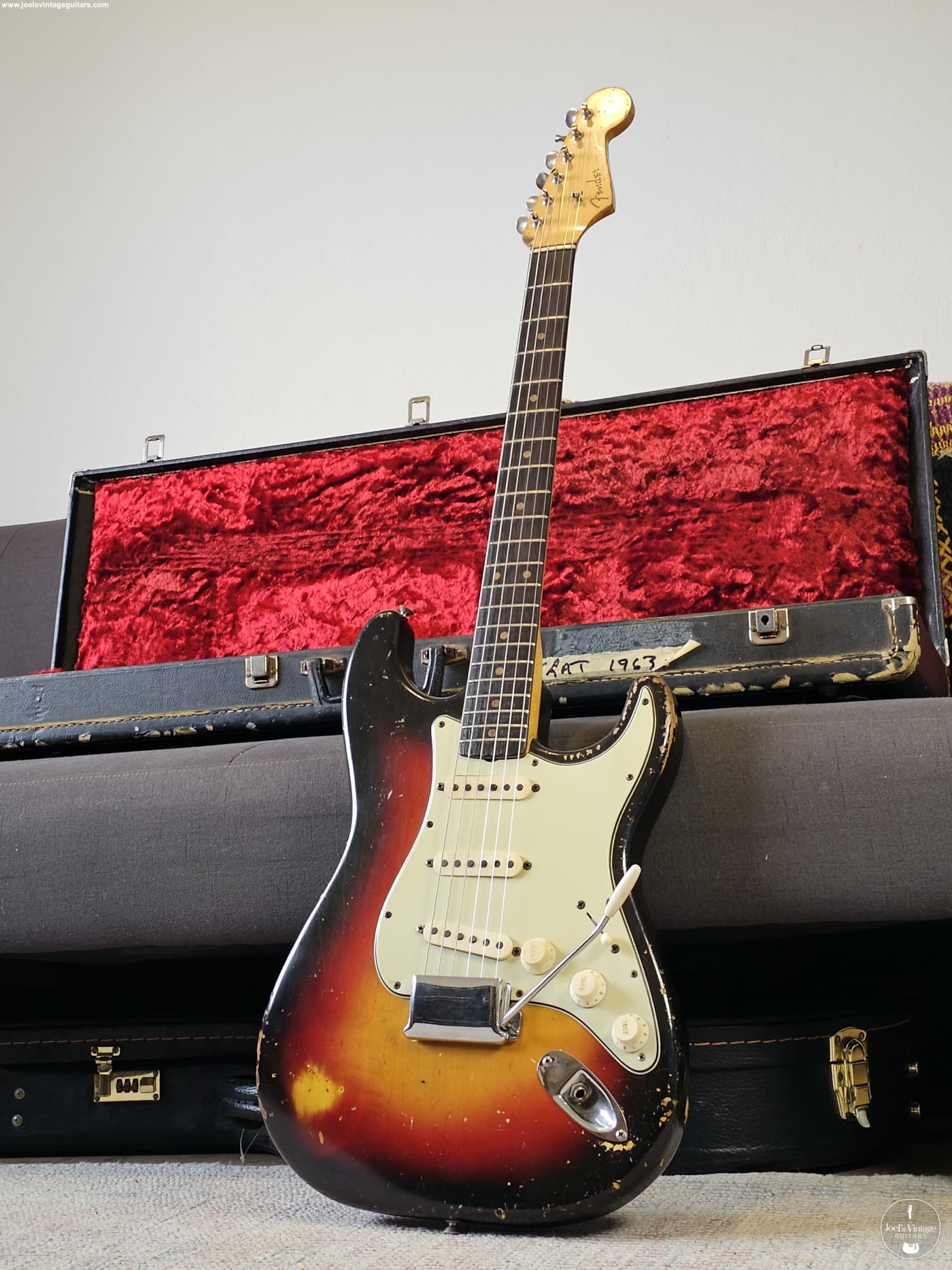 Joel s Vintage Guitars Fender Stratocaster 1963 Sunburst w