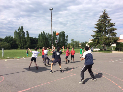 Aidez notre école à financer son matériel de sport !