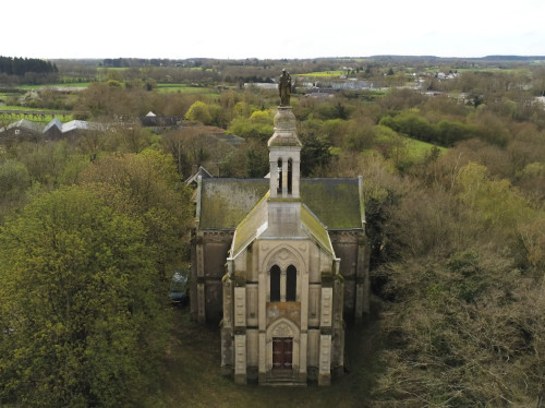 Chapelle Saint Joseph des Genêts : restaurer la dévotion à la Sainte Famille