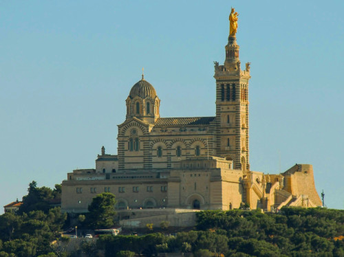 Bonne Mère à Marseille : des bénévoles pour faire découvrir la dévotion mariale 