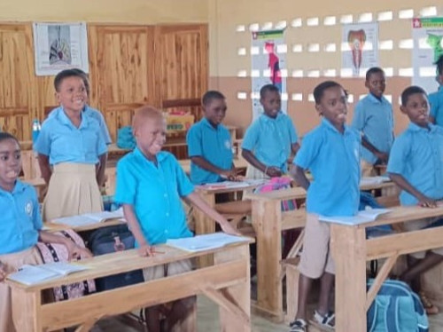 École de Lankouvi : de nouvelles salles de classe !