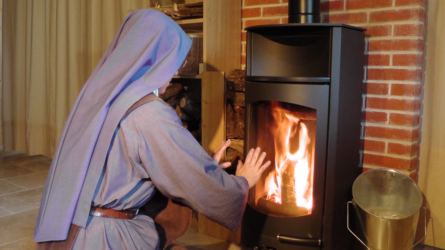 Trois poêles à bois pour chauffer les ermitages du Carmel de Marie Vierge Missionnaire !