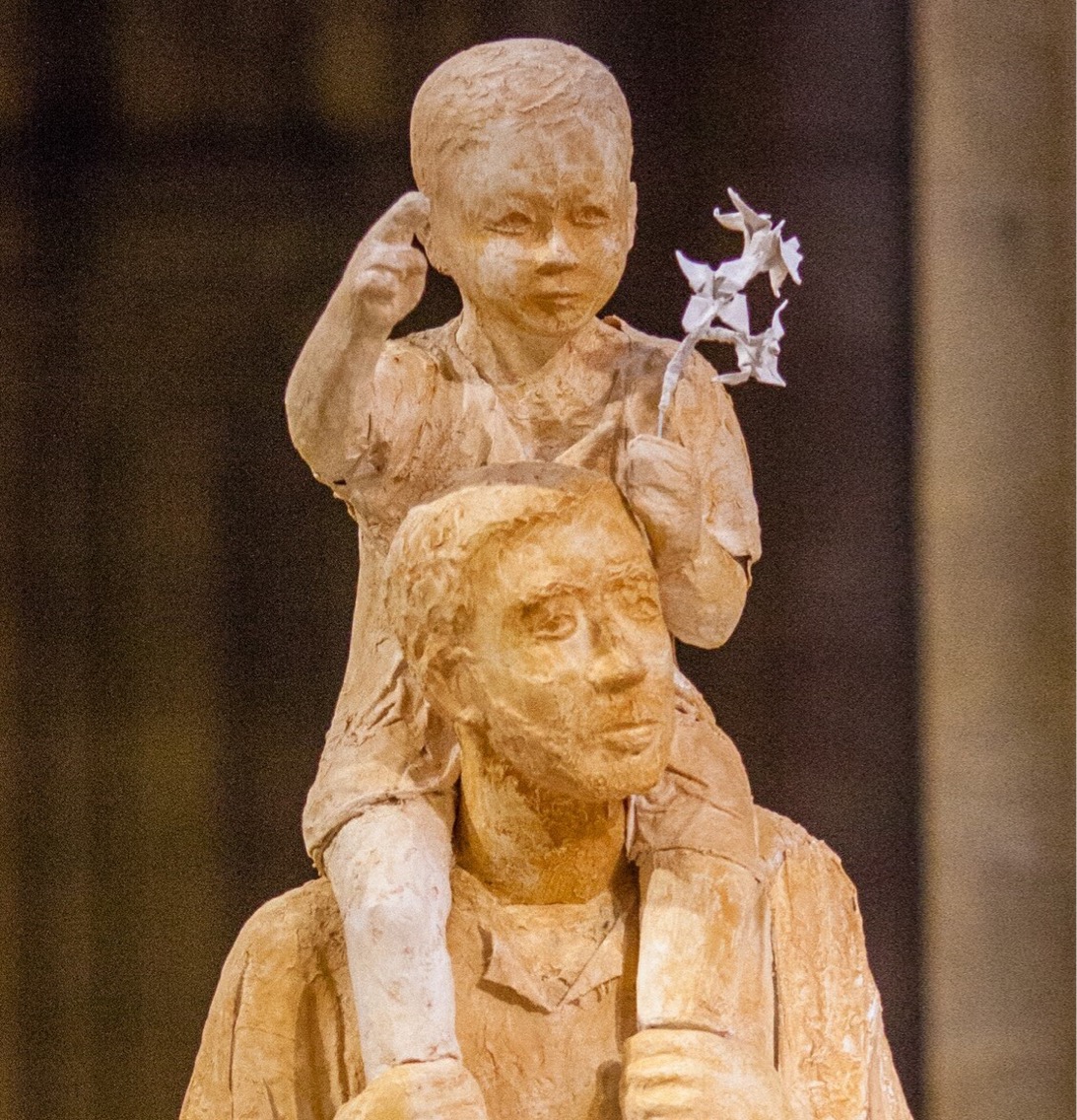 St Joseph en pierre et en résine, à Cotignac et à Paris