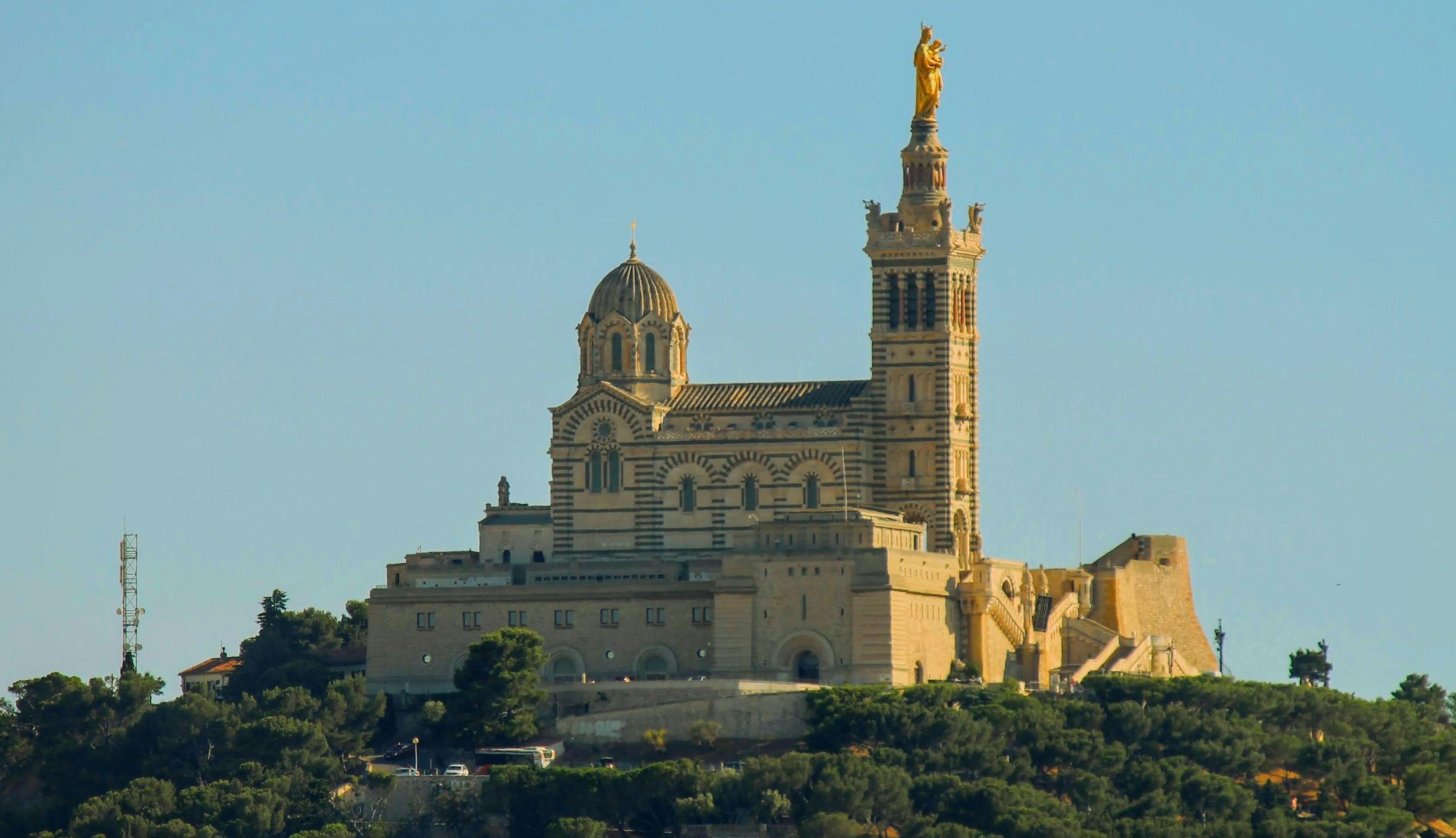 Bonne Mère à Marseille : des bénévoles pour faire découvrir la dévotion mariale 