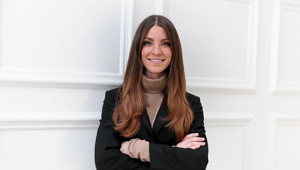 Linn Herbertsson, influencer, civilekonom och egenföretagare