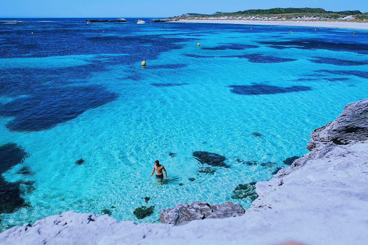 stone beach australia
        