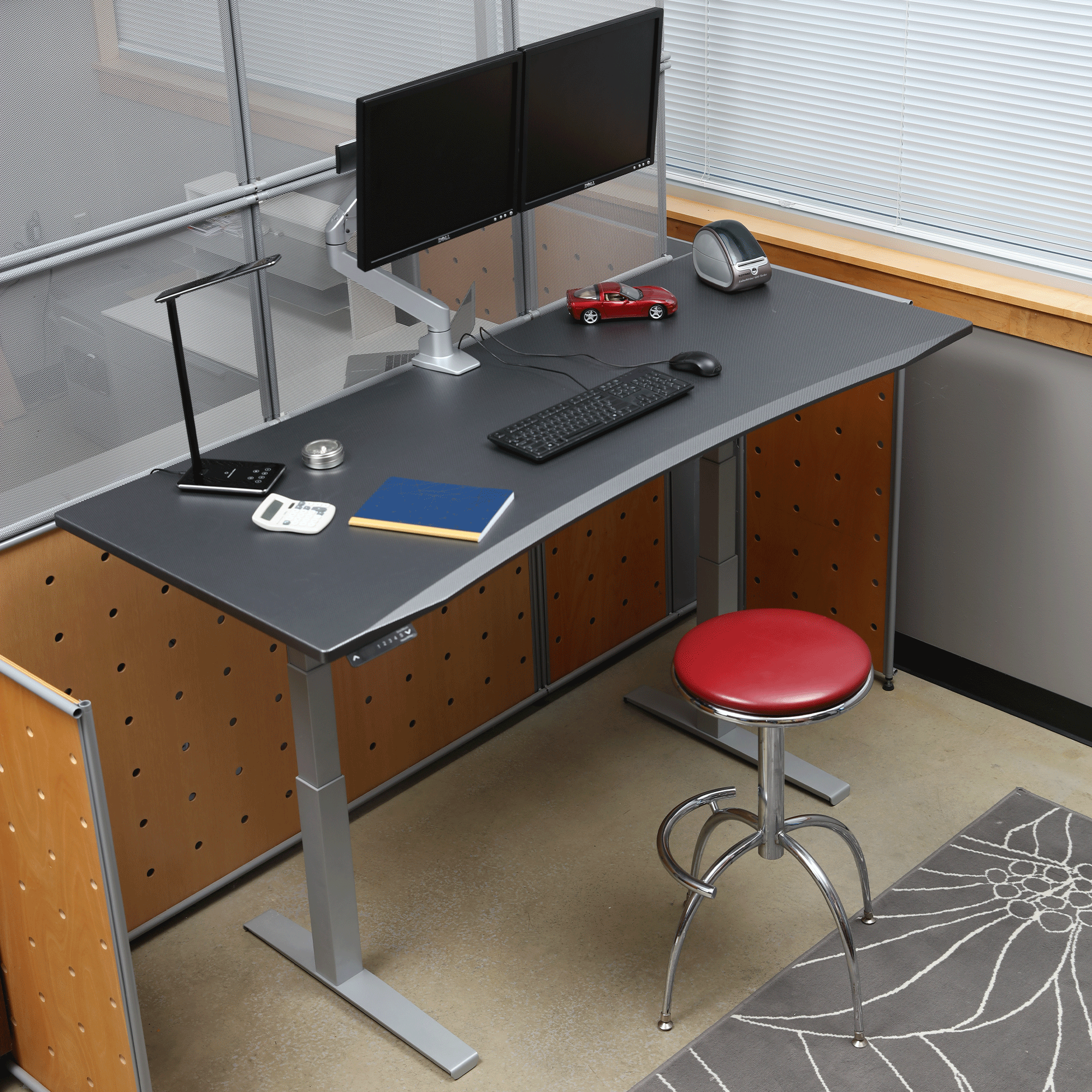 Carbon Fiber Desk in Cubicle with Stool