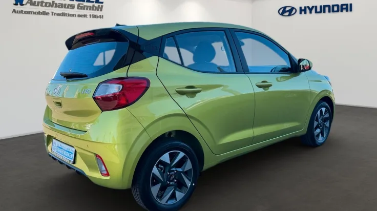 HYUNDAI i10  1.2 Trend AUTOMATIK NAVI DAB undefined Slider Bild Nr. 3