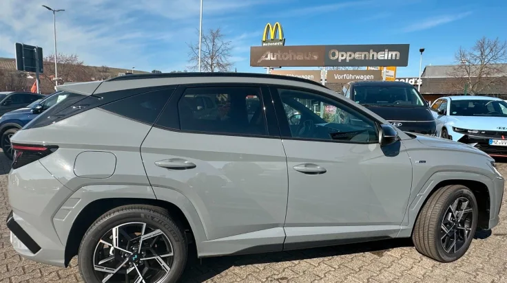 HYUNDAI Tucson  N Line Plug-In Hybrid 4WD*LED*SHZ*FSE*ALU undefined Slider Bild Nr. 4