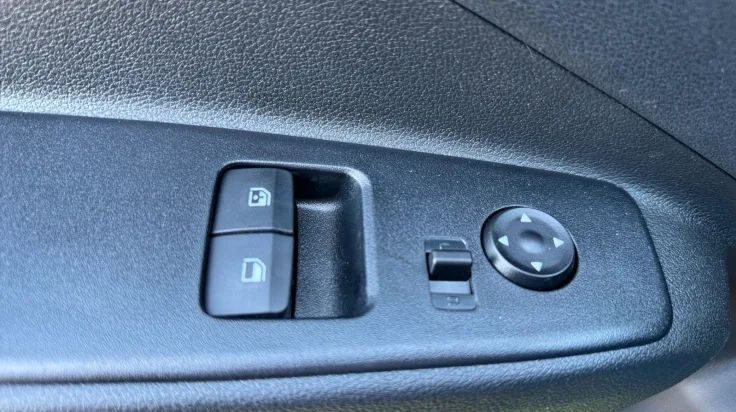 HYUNDAI i10  1.2 Trend AUTOMATIK NAVI DAB undefined Slider Bild Nr. 15