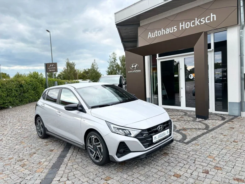 HYUNDAI i20  N Line *NAVI*SZHZ*LRHZ*KAM* Vorschau Bild