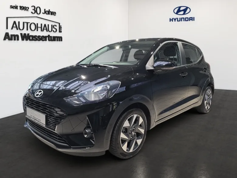 HYUNDAI i10  Trend FL 5-AMT TREND Komfortpaket NAVI Vorschau Bild