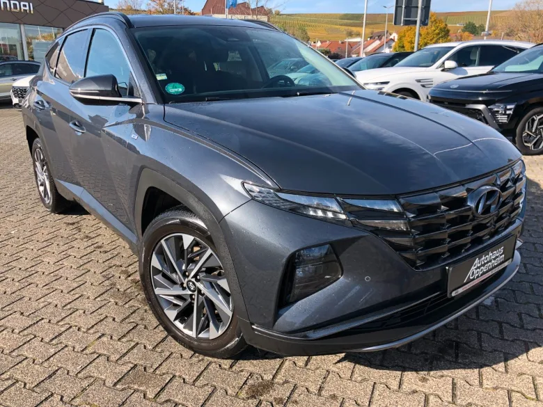 HYUNDAI Tucson Trend 2WD*Navi*PDC*ALU*SHZ*FSE* Vorschau Bild