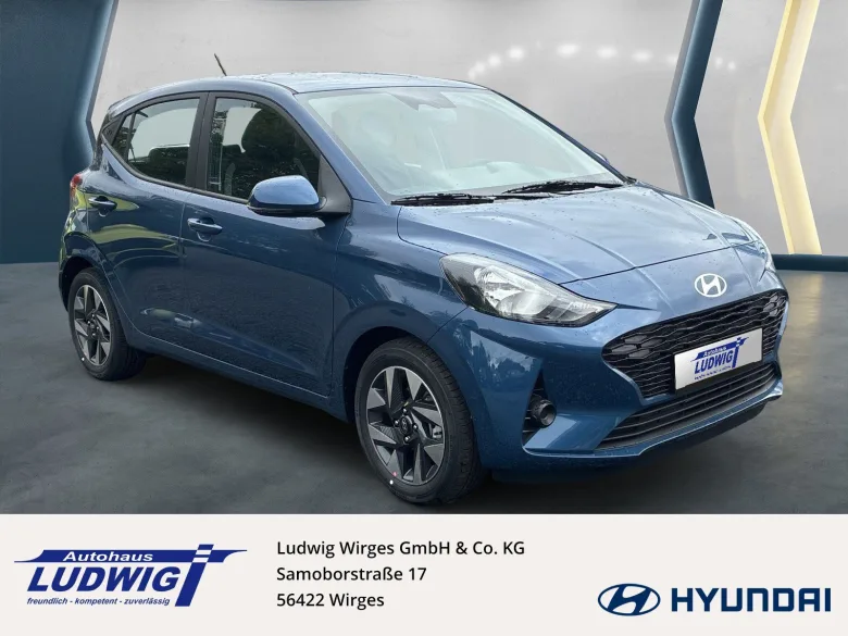 HYUNDAI i10  1,0 Trend AT*NAVI*KAMERA*SITZH*LENKRADH*ALU Vorschau Bild
