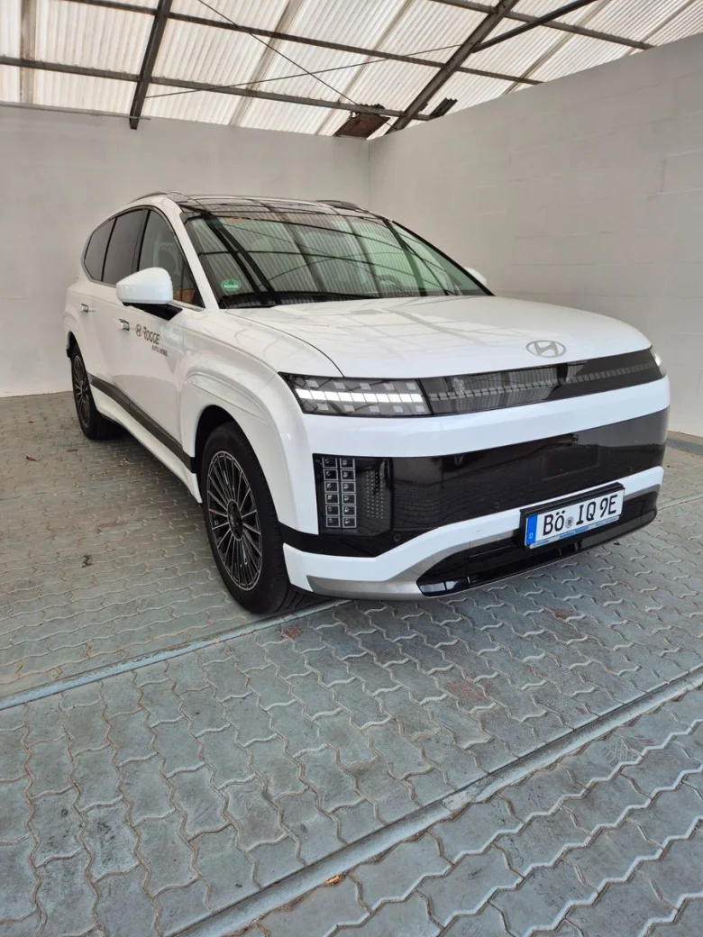 HYUNDAI IONIQ 9   110kW/h 4WD Uniq Headup Vorschau Bild