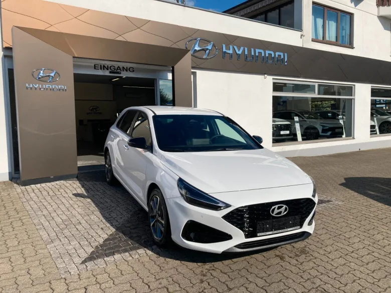 HYUNDAI i30 1.0 T-GDI 100PS 6-MT Advantage Vorschau Bild