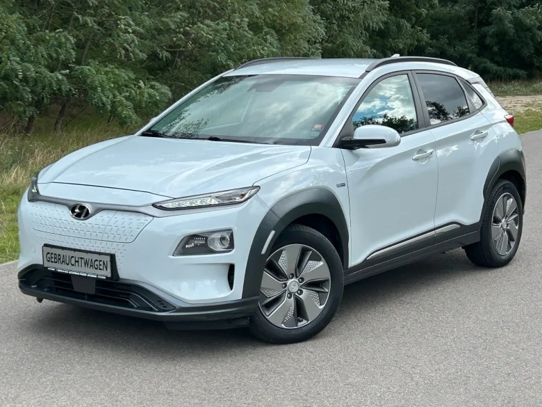 HYUNDAI KONA Elektro KONA EV Style 150 kW *RW449KM*SHZ*LED*RFKamera* Vorschau Bild