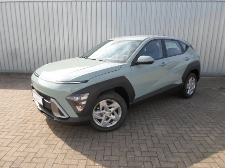 HYUNDAI Kona  1.6 T 136PS 7-DCT Club 2WD Navi Vorschau Bild
