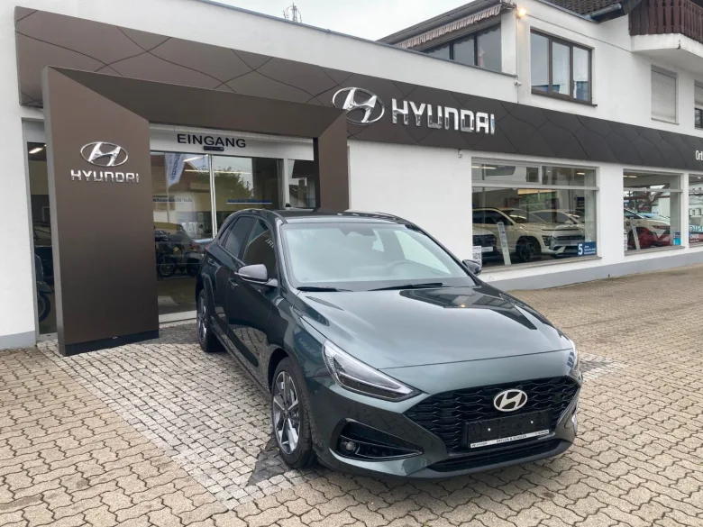 HYUNDAI i30 1.0 T-GDI 100PS 6-MT Advantage Vorschau Bild