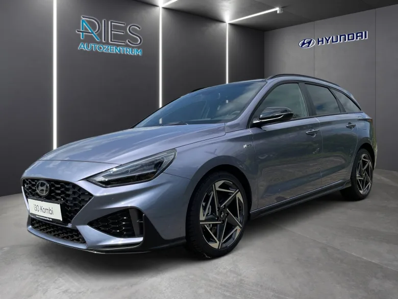 HYUNDAI i30  cw 1.5 T-GDI N-Line*KlimaA*LED*Navi*Pano*SD Vorschau Bild