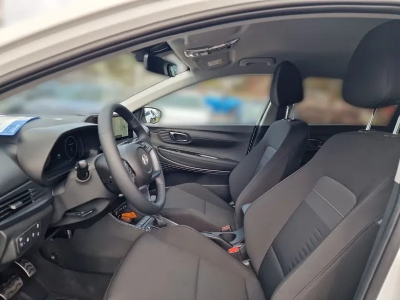 HYUNDAI BAYON  Prime 1,0 T-GDI DCT MY25 Assistenz Vorschau Bild