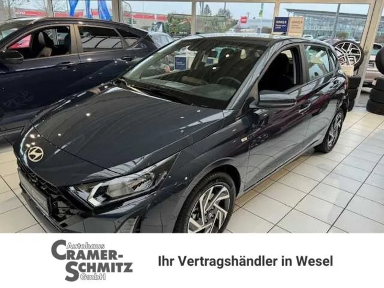 HYUNDAI i20 1.2 B Navi Klima SHZ LHZ Vorschau Bild