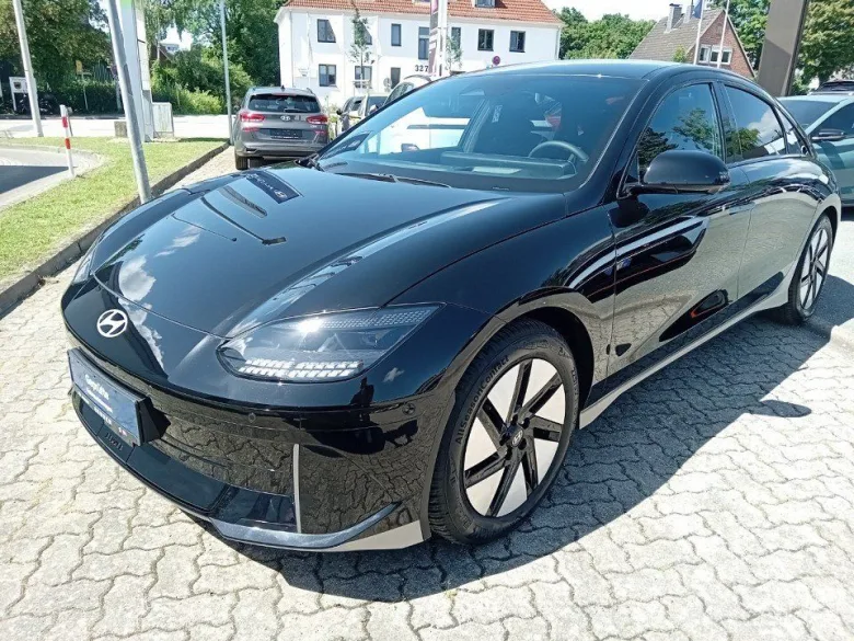 HYUNDAI IONIQ 6 77,4kWh TECHNIQ-Paket inkl. Park-Paket Vorschau Bild