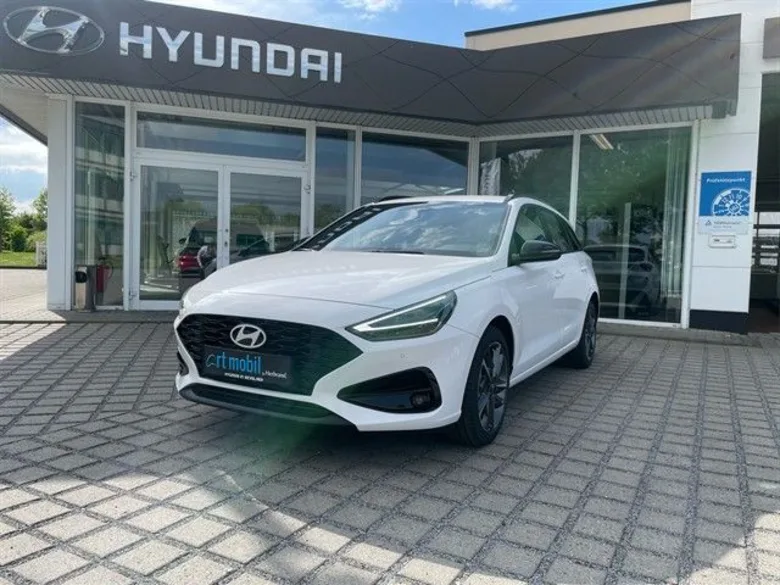 HYUNDAI i30  Kombi Advantage 7-DCT Vorschau Bild