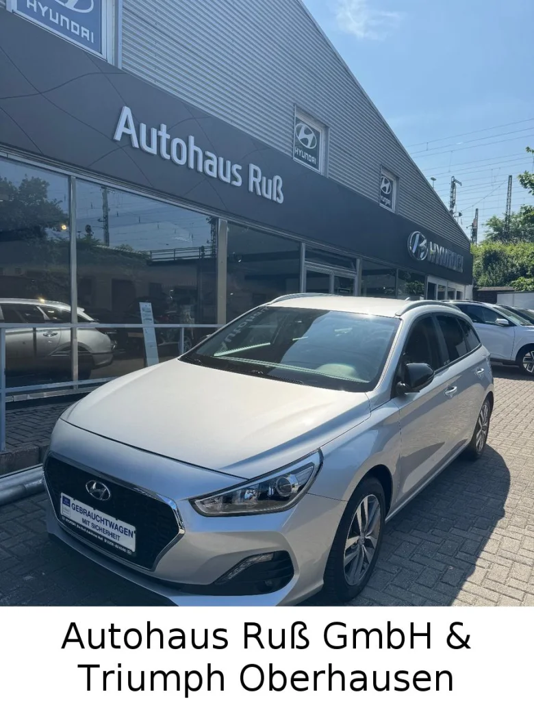 HYUNDAI i30  KOMBI YES!/WINTERR./GARANTIE Vorschau Bild