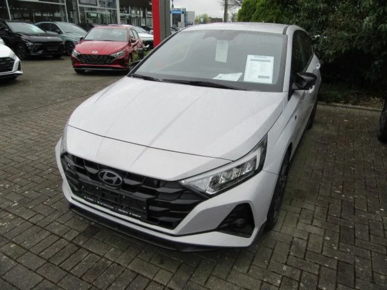 HYUNDAI i20  Prime Mild-Hybrid, inkl. Ganzjahresreifen Vorschau Bild