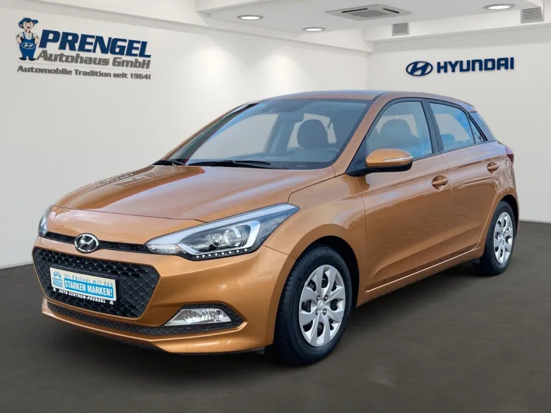 HYUNDAI i20  1.4 Elegance Ed. AT Klima/SHZ/PDC/GRA Vorschau Bild