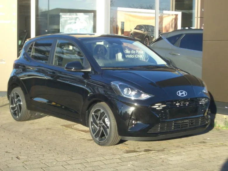 HYUNDAI i10  Facelift 1.2 AT Prime, Navi, dunkle Polster Vorschau Bild