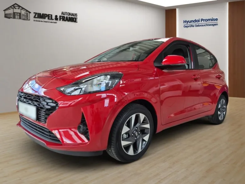 HYUNDAI i10  Trend, 8fach bereift, Klimaautomatik,  Navi, Vorschau Bild