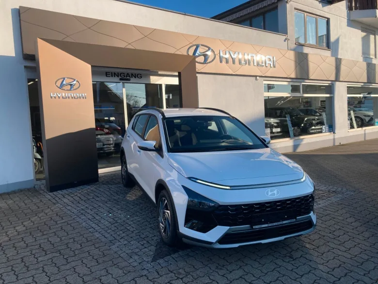 HYUNDAI BAYON 1.0 T-GDI 100PS DCT Trend + Komfort + BOSE Vorschau Bild