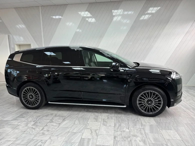 HYUNDAI IONIQ 9  4WD 6-Sitzer Uniq Relax AHK Vorschau Bild