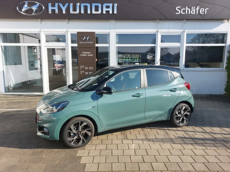 HYUNDAI i10  FL (MY25) N LINE 1.0 T-GDI 5-MT Dachlack. Na Vorschau Bild